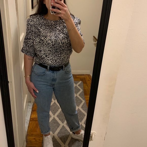 Vintage 2 Piece Short & Shirt Set - Picture 2 of 9